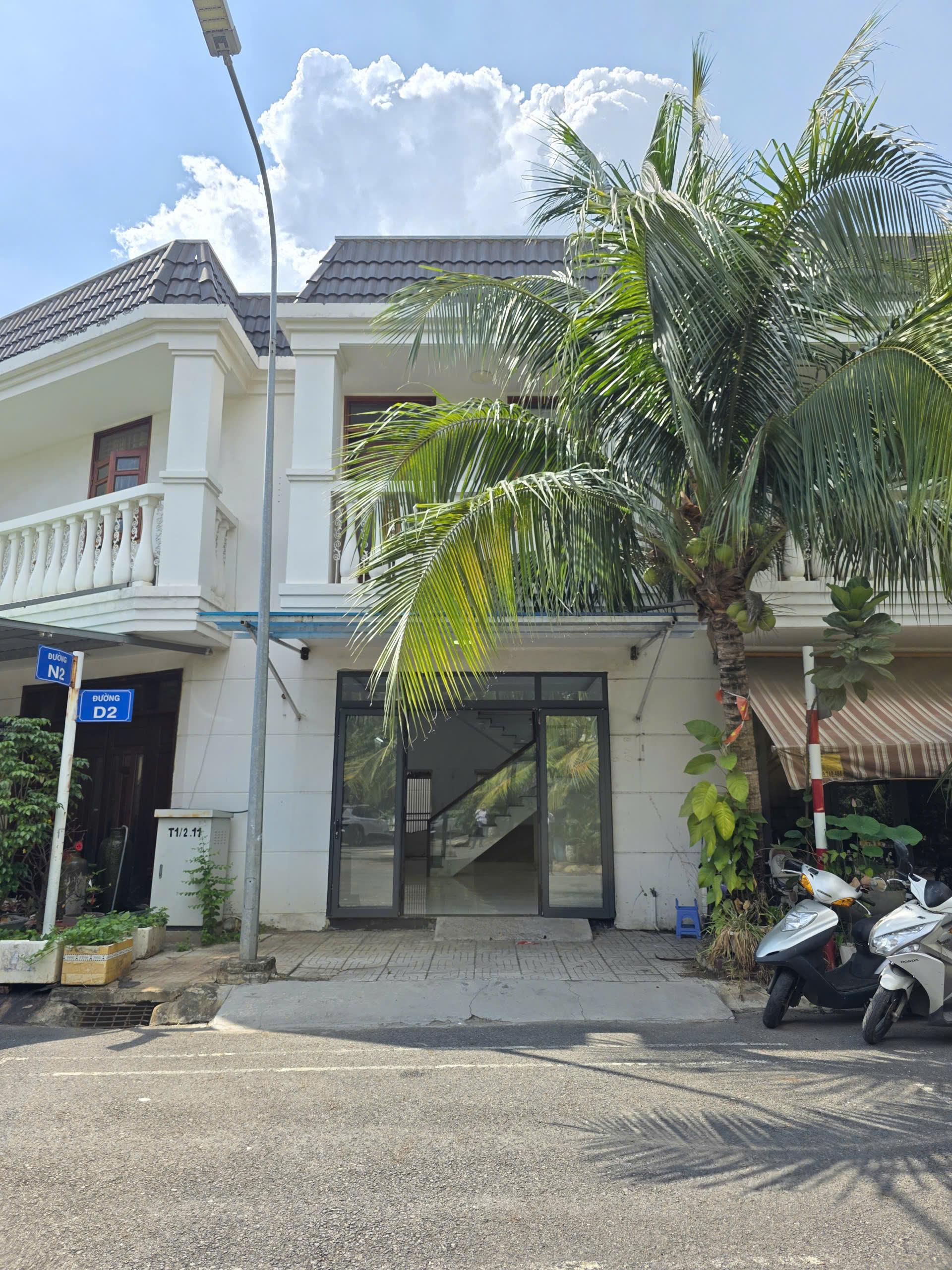Bán nhà 1T1L 5x12m hoàn công, đường D2 KDC Champaca gần làng đại học, đang thuê 8tr/th