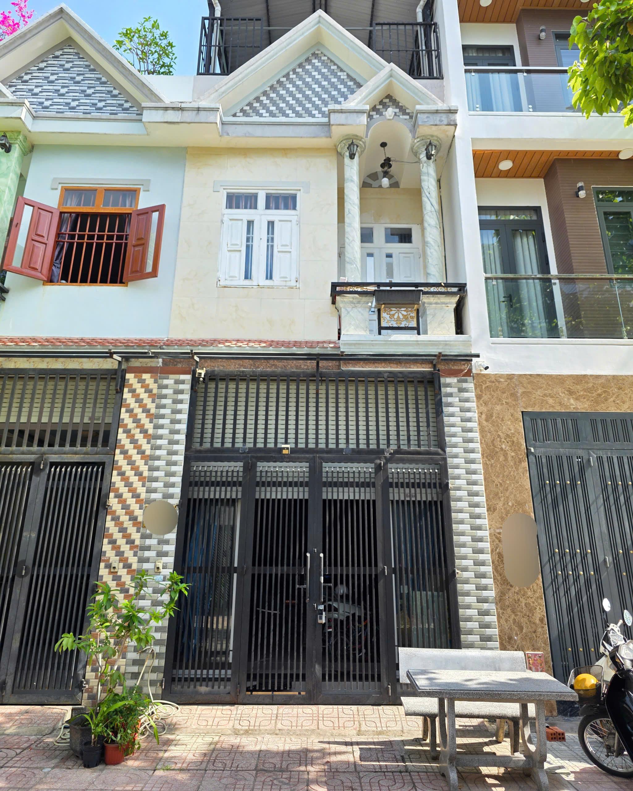 NHÀ CHỈ 5,3 TỈ PHÚ HỒNG THỊNH 6 – RẺ NHẤT KDC- NHANH TAY LIÊN HỆ 0902946533