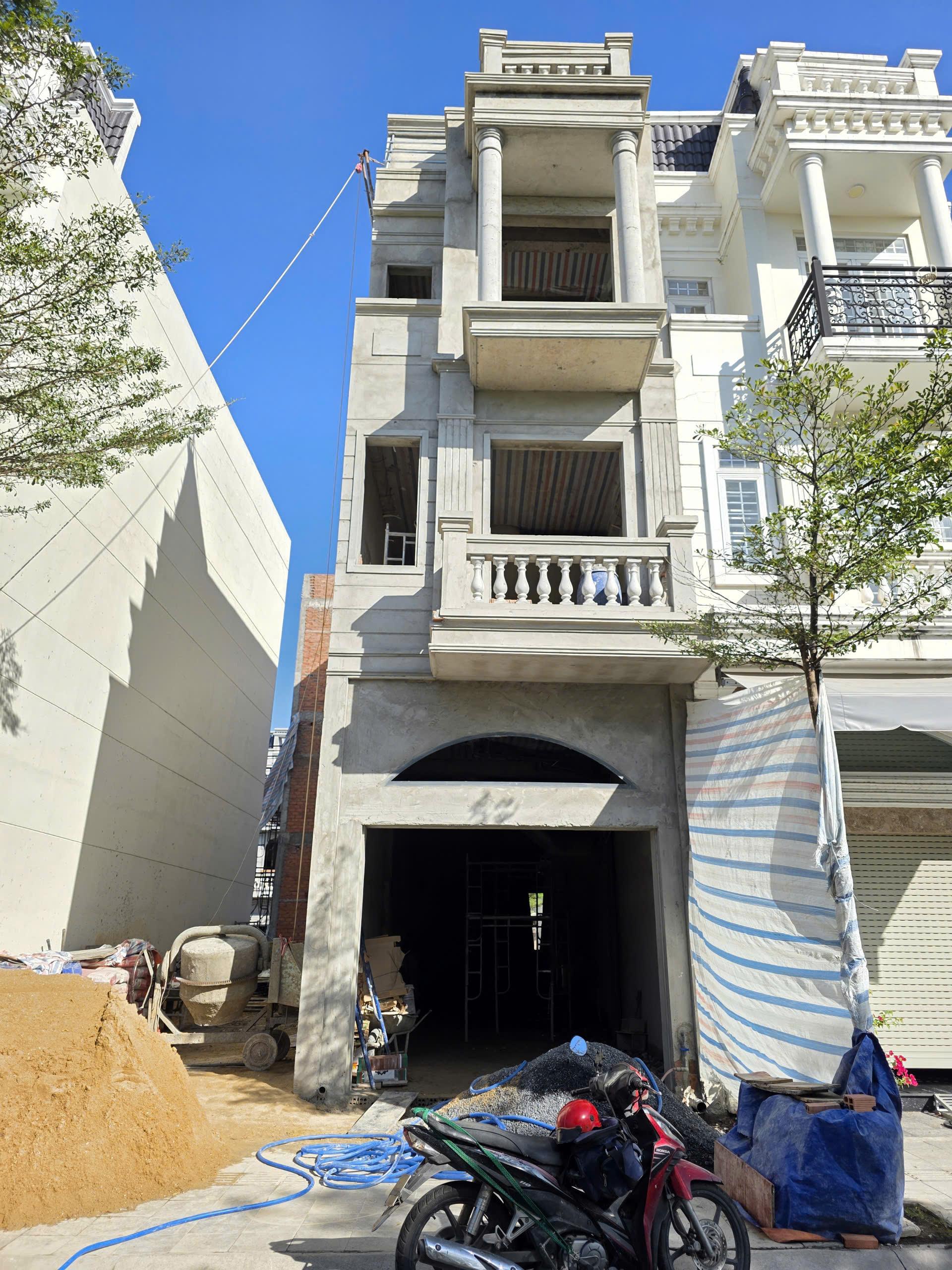 NHÀ KDC ICON CENTRAL- ĐỐI DIỆN CÔNG VIÊN 5,6 TỈ – FULL ỘI THẤT