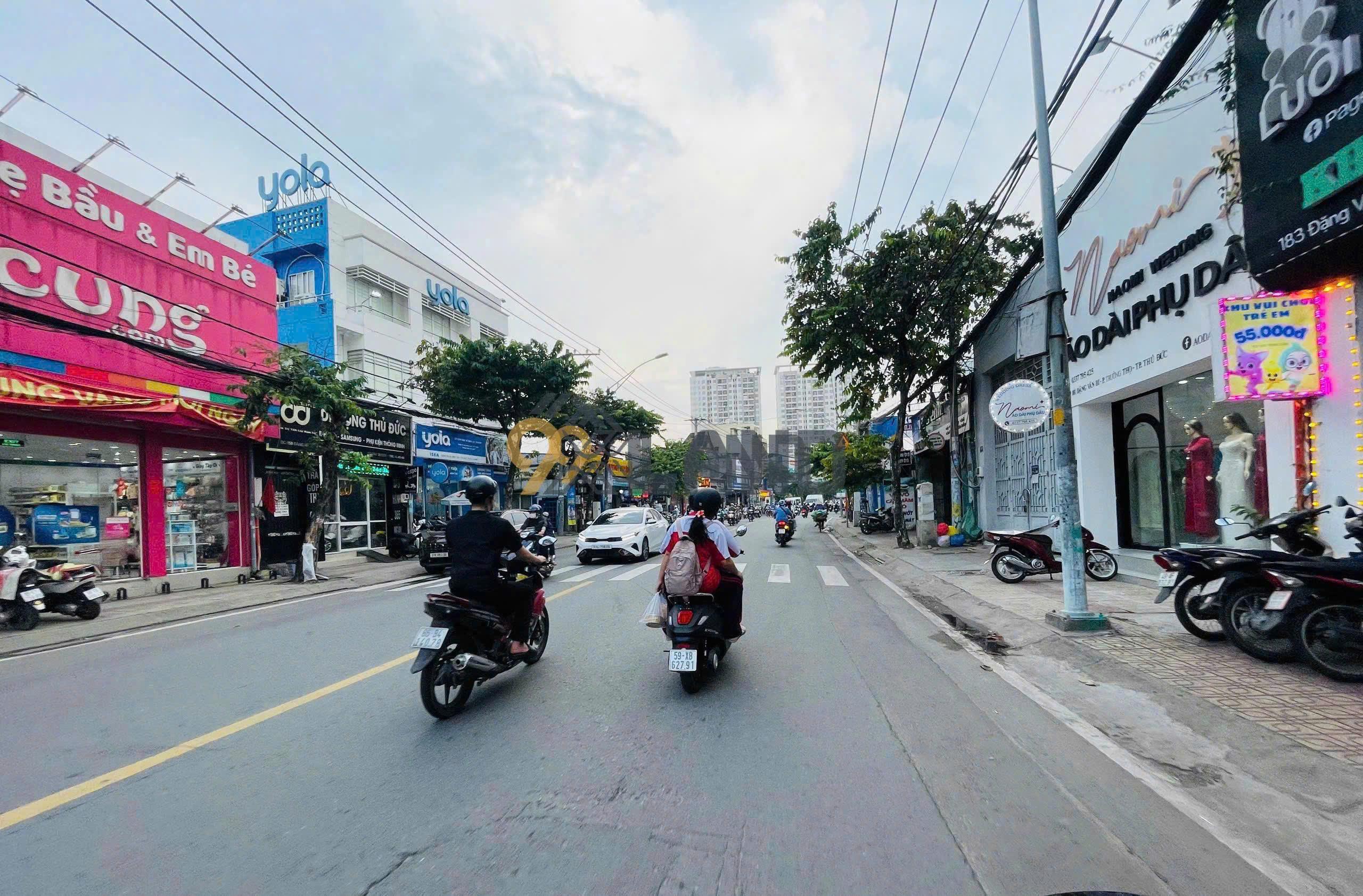 NHÀ MẶT TIỀN ĐẶNG VĂN BI- 8X34,4M NGAY GẦN GA METRO- TIỆN XÂY TOÀ NHÀ