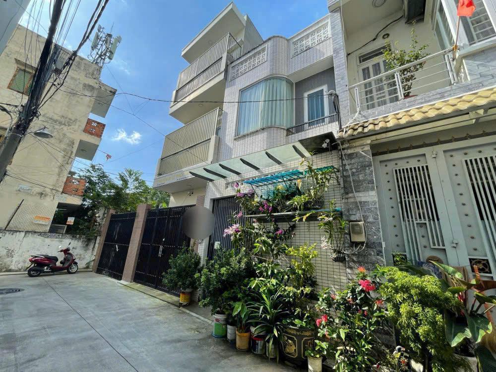 BÁN NHÀ CHDV 6 PHÒNG NGAY ĐƯỜNG SỐ 9 – 21tr/TH- 7,5TỶ
