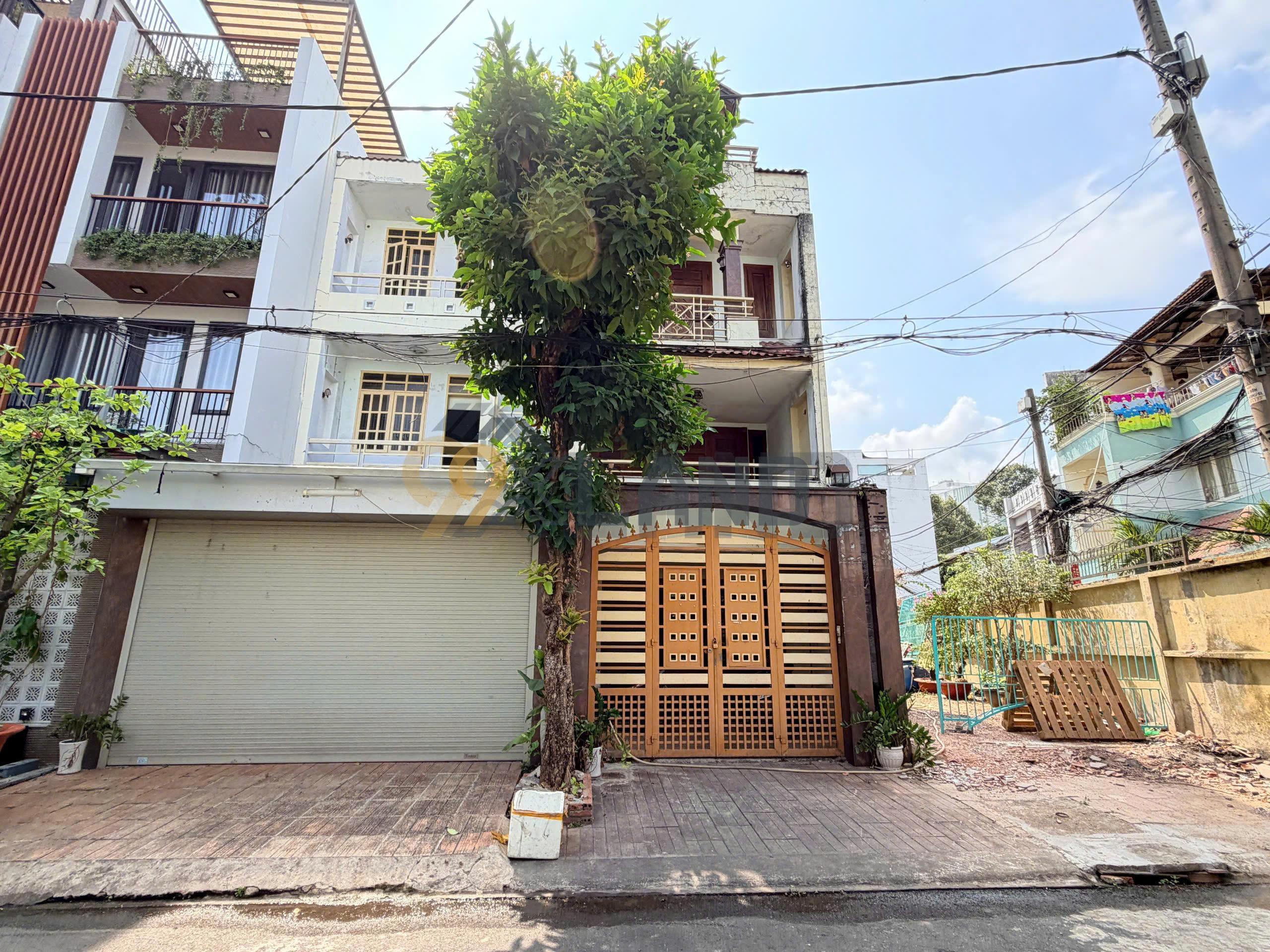 BÁN NHÀ 3 TẦNG, TRONG KDC LIỀN KỀ HIMLAM LINH CHIỂU – KHU VIP THỦ ĐỨC – 90.3 M2