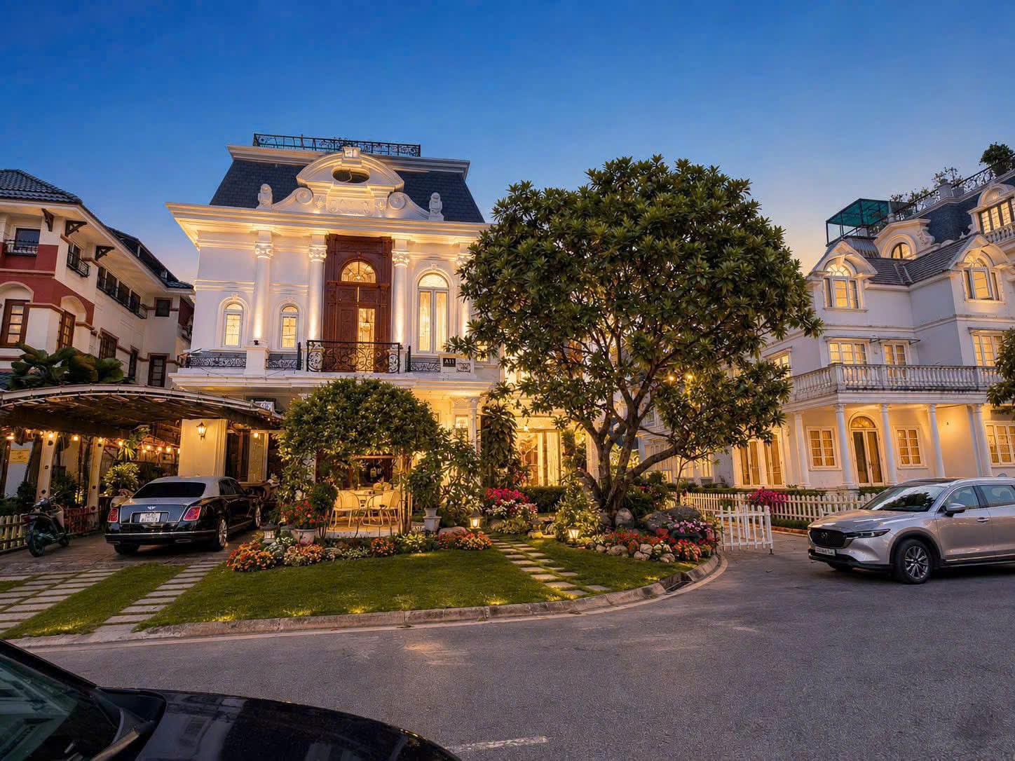 BIỆT THỰ Lan Anh Village Q2 – ĐẲNG CẤP THƯỢNG LƯU- GẦN 400M2- 242 TỶ – HIẾM BÁN
